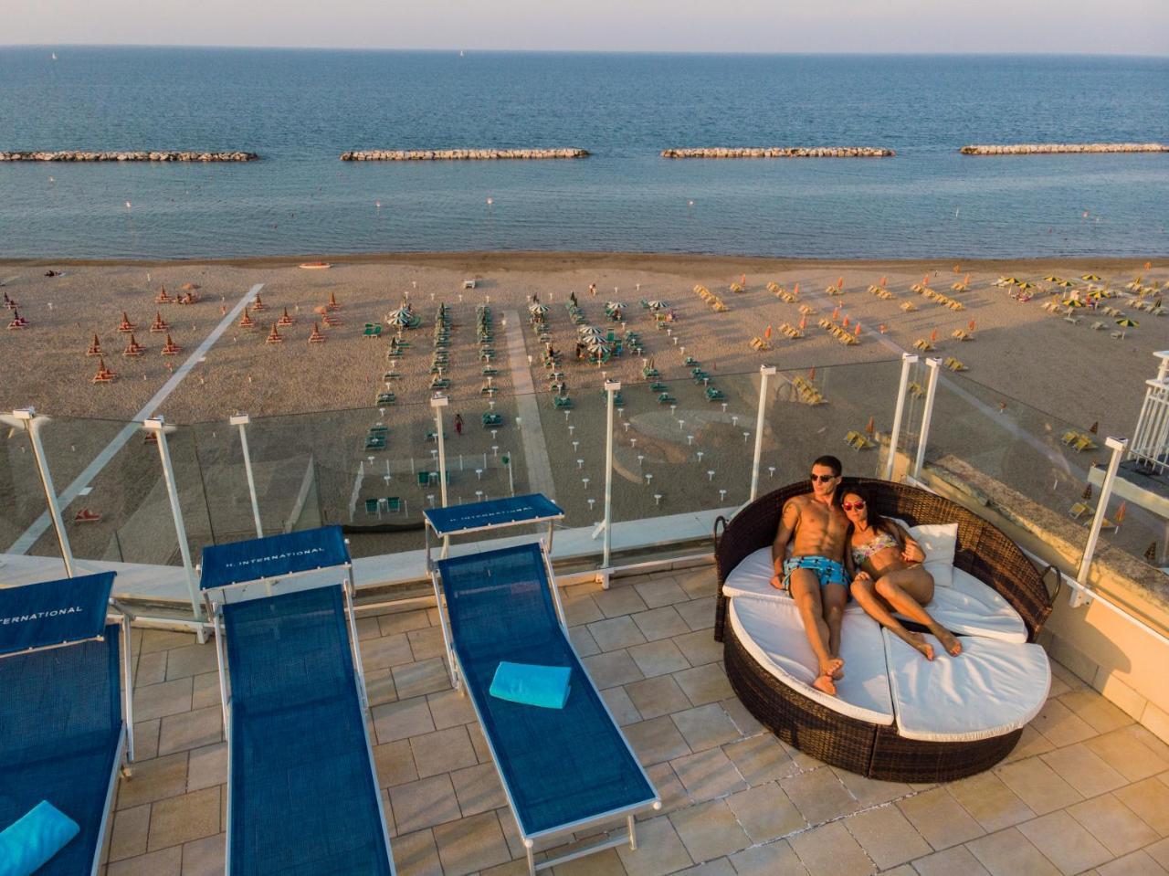 גביצ'ה מארה Hotel International מראה חיצוני תמונה